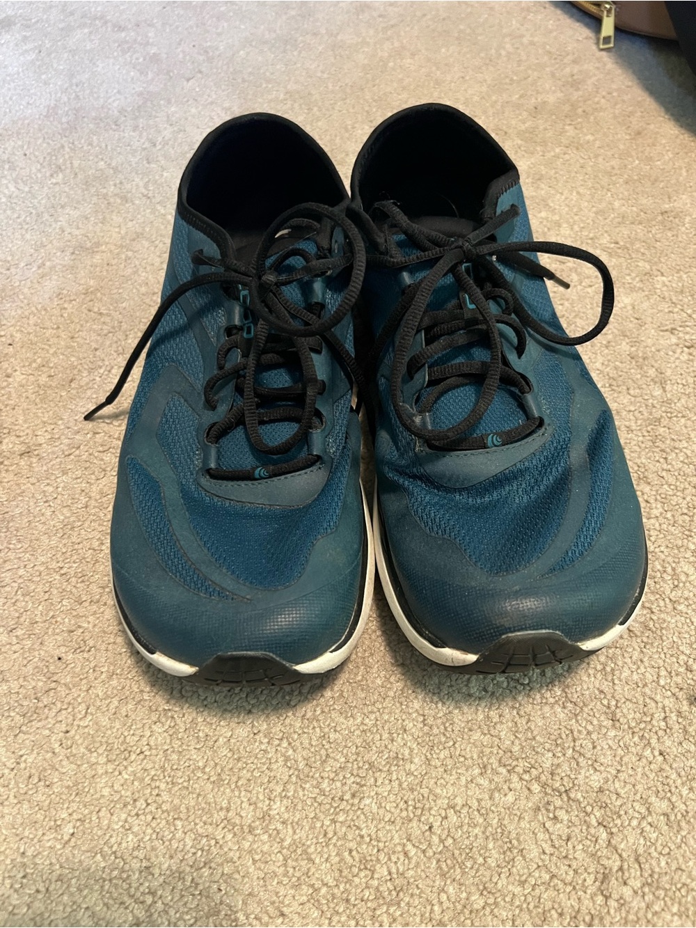 Men's Teal Lace-Up Athletic Sneakers